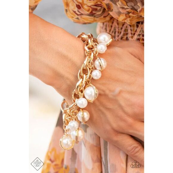Orbiting Opulence Gold Bracelet (109) - Picture 1 of 2